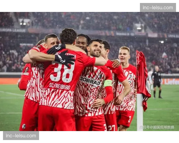 西汉姆联降级概率46.32% 球队需要在剩余赛程全力抢分 西汉姆联降级概率46.32% 球队需要在剩余赛程全力抢分